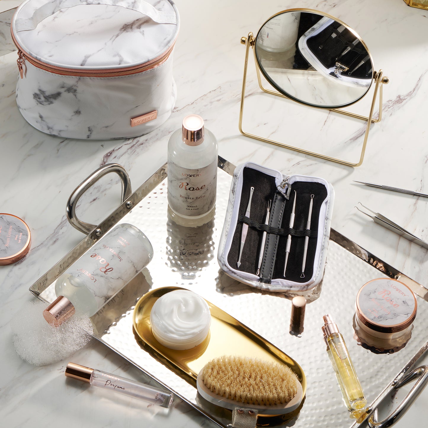 rose spa, spa rose, red rose spa, lovery rose spa, lovery spa kit, lovery spa gift basket, rose body lotion, rose bubble bath, lovery rose, lovery gift basket, lovery