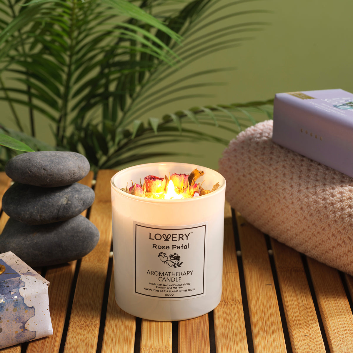 Rose Scented Candle with Dried Flowers – 9 oz Soy Wax – Gifts