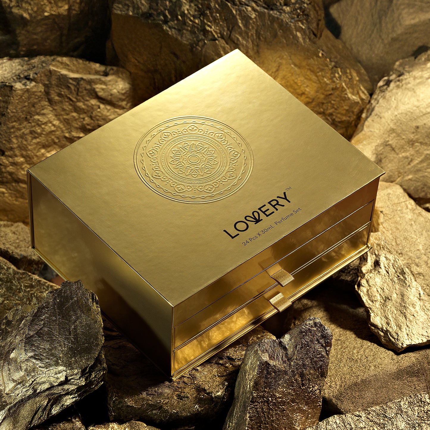 Prestige Eau de Parfum Gift Set - 25pc Limited Edition Gold Perfumes