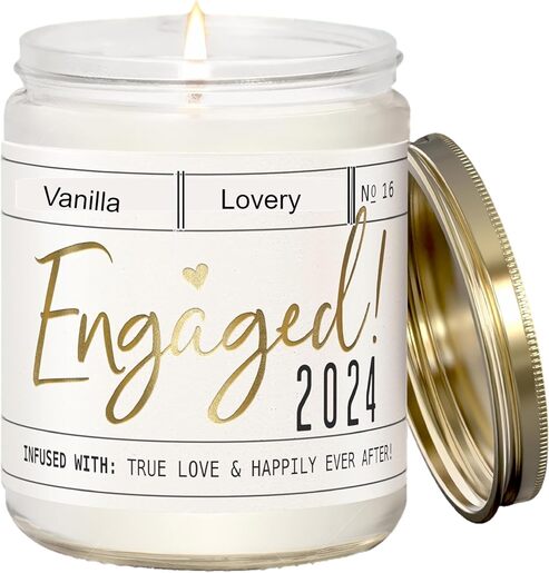 Lovery Engagement Gift, Vanilla Scented Soy Wax Candle, Engagement Gifts for Couples, Fiance Gifts for Women, Engagement Gifts for Her